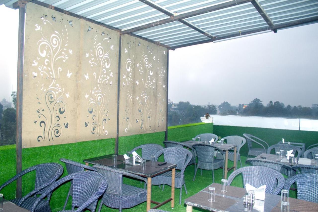 Ddr Hotel Residency Gurgaon Exterior foto
